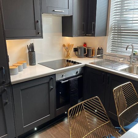 Peaceful & Stylish Brighton Studio Apartment ภายนอก รูปภาพ
